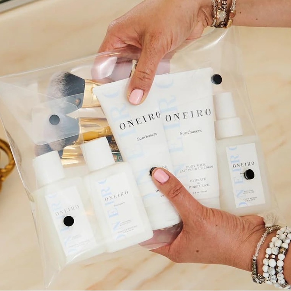 NWT Oneiro On the Go Complete Hair and Body Care Kit 5 Piece Travel Set